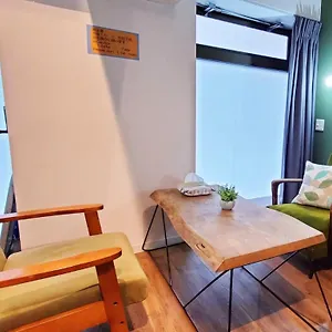 Ezo Run 札幌中心部でシンプルな滞在ができるホステル Hostel Sapporo